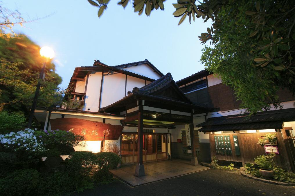 Hitoyoshi Ryokan Exterior foto