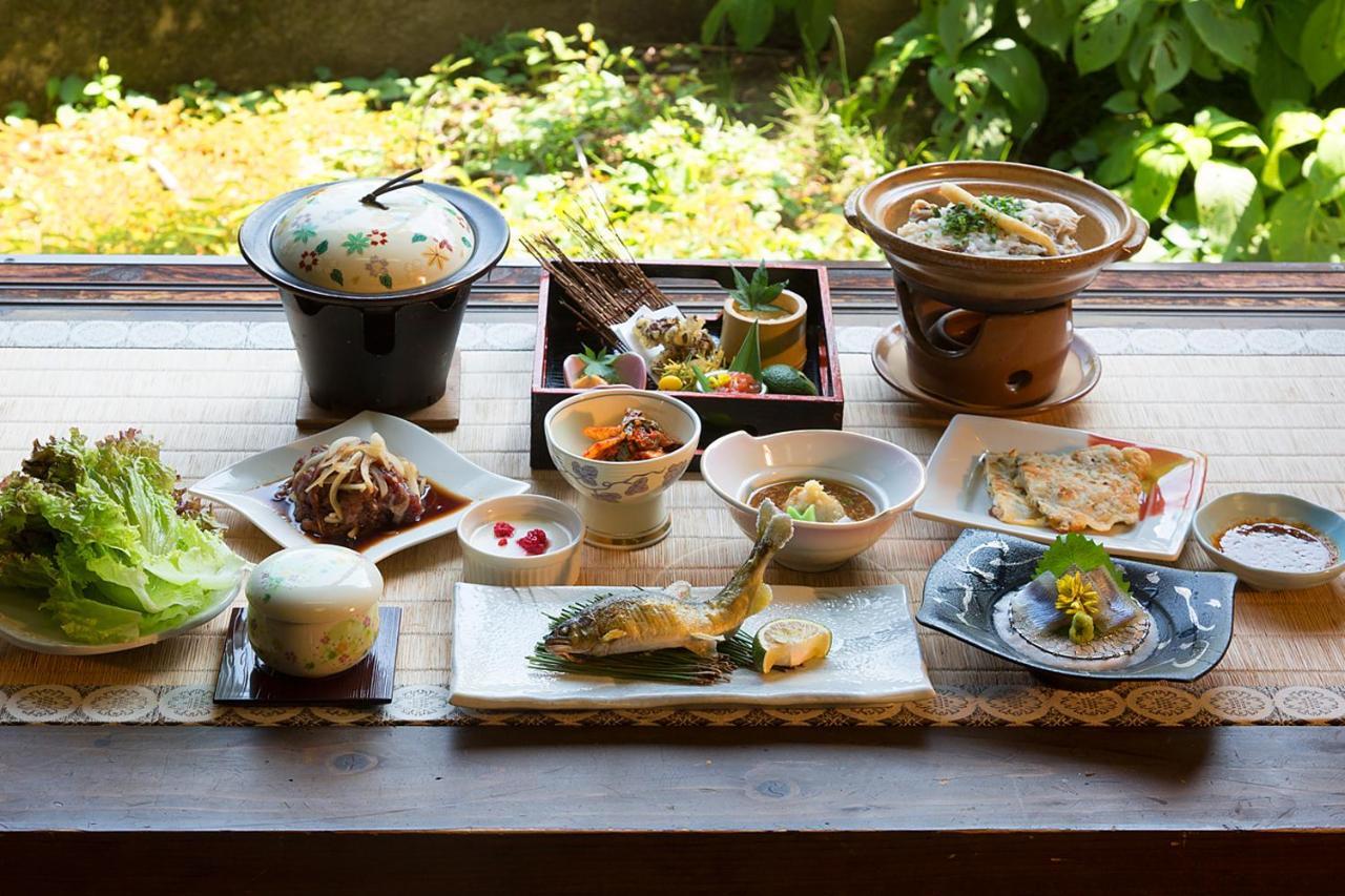 Hitoyoshi Ryokan Exterior foto